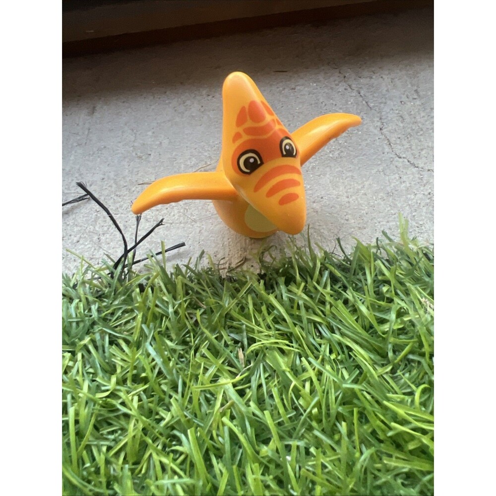 Lego Duplo Orange Baby Pteranodon Pterodactyl Flying Bird Dinosaur Prehistoric